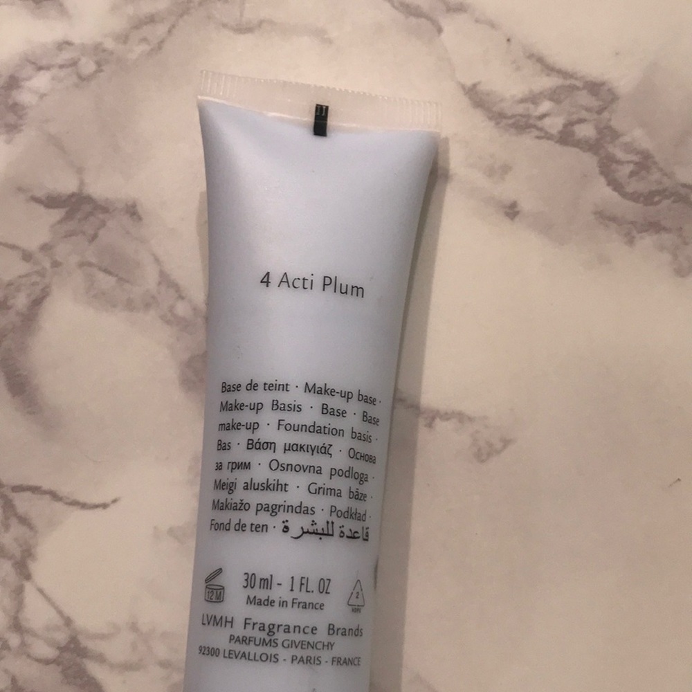 Givenchy Color Correcting Primer - Picture 2 of 2